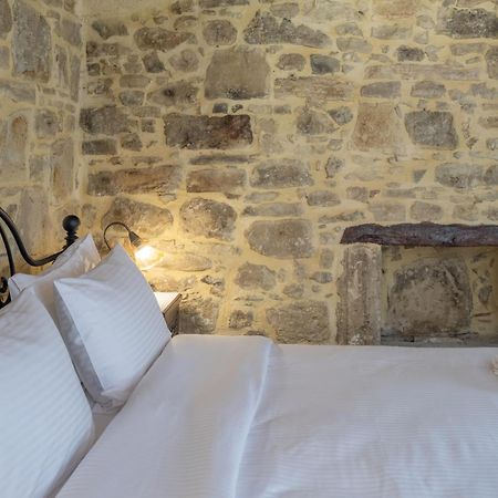 Draganigo Luxury Stone Houses 40 Min From Matala Ano Moulia Bagian luar foto
