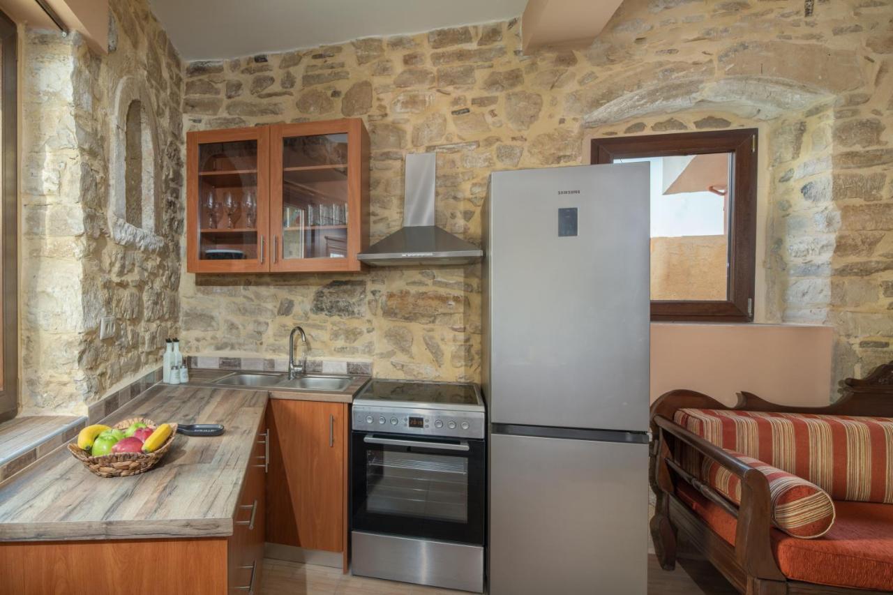 Draganigo Luxury Stone Houses 40 Min From Matala Ano Moulia Bagian luar foto