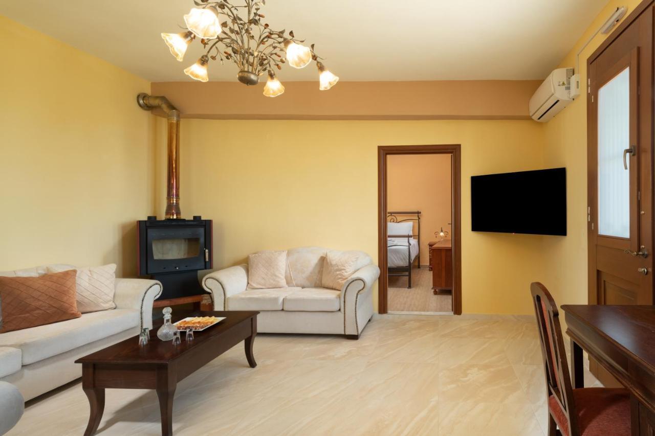 Draganigo Luxury Stone Houses 40 Min From Matala Ano Moulia Bagian luar foto