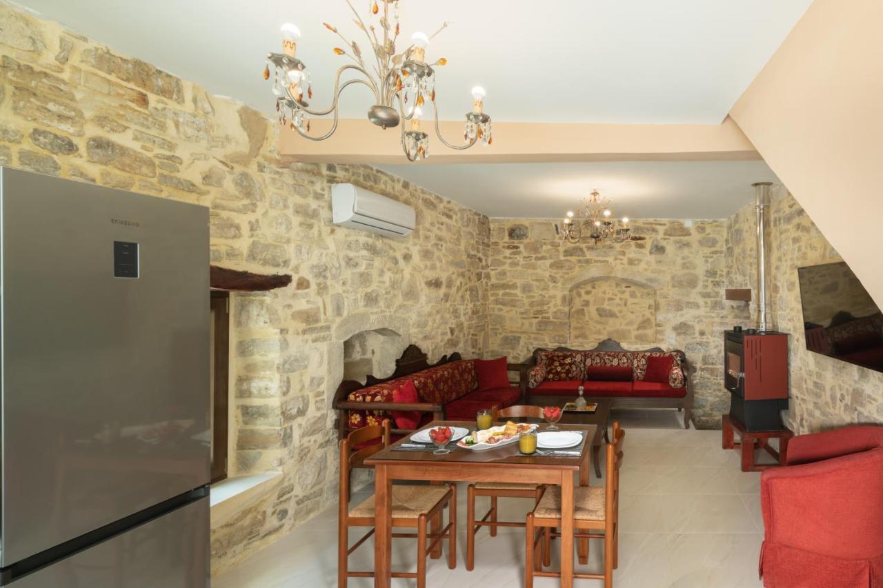Draganigo Luxury Stone Houses 40 Min From Matala Ano Moulia Bagian luar foto