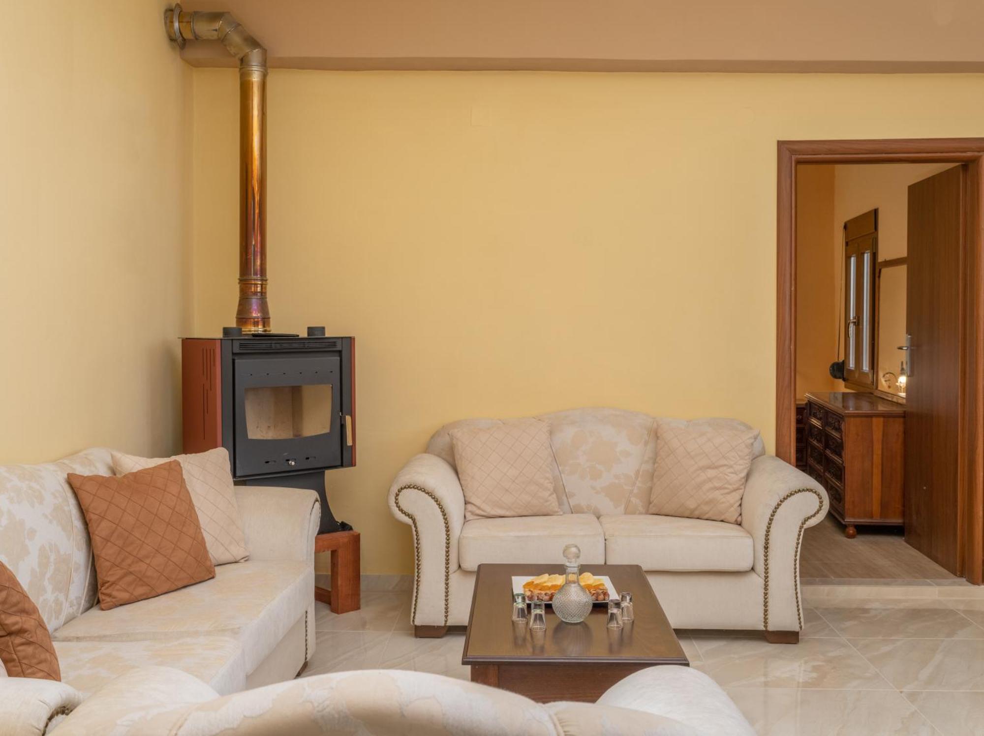 Draganigo Luxury Stone Houses 40 Min From Matala Ano Moulia Ruang foto